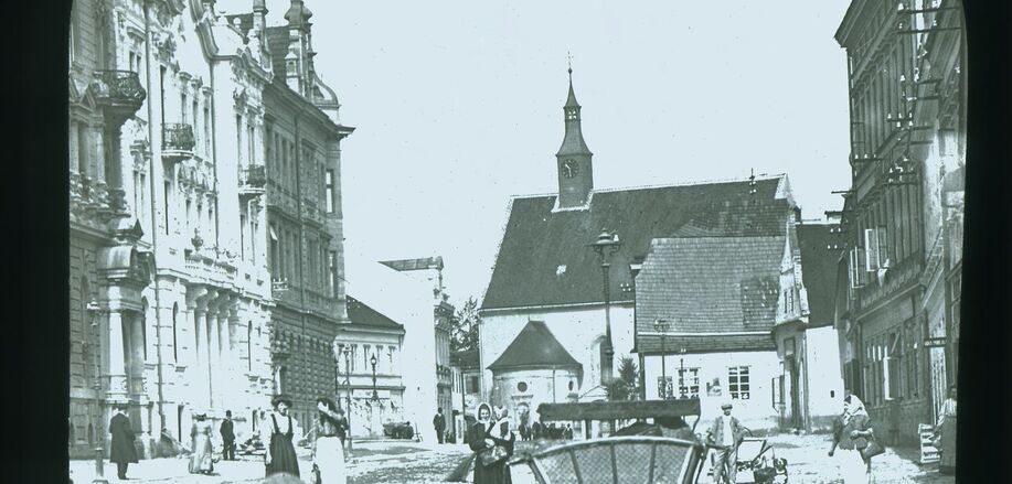 24. 3. 2026 Tisková zpráva k výstavě Starou cestou od Prahy